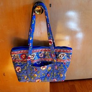 Periwinkle floral material bag